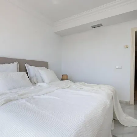 Stunning 2 Bedroom In Magna Apartment