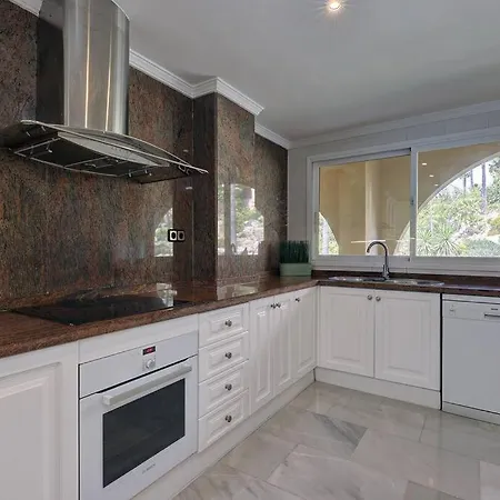 Stunning 2 Bedroom In Magna
