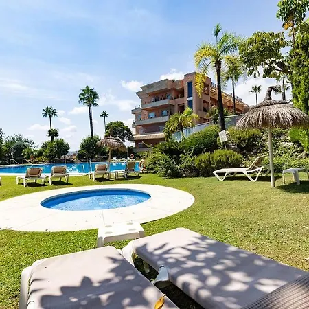 Apartment Stunning 2 Bedroom In Magna Marbella